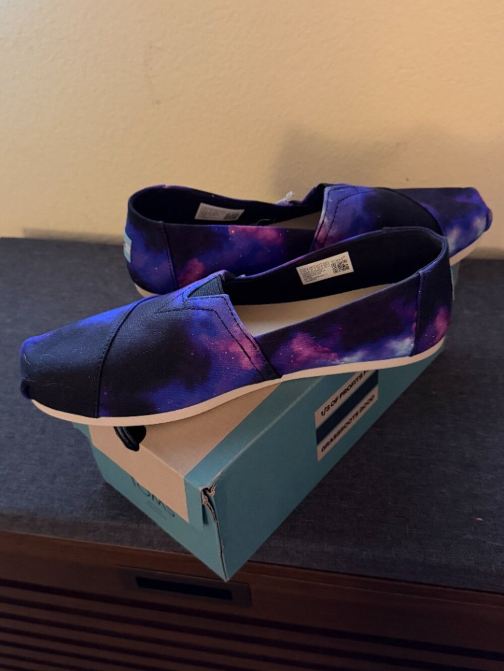 NWT! TOMS Galaxy Shoes, Women's 10 - Picture 6 of 13